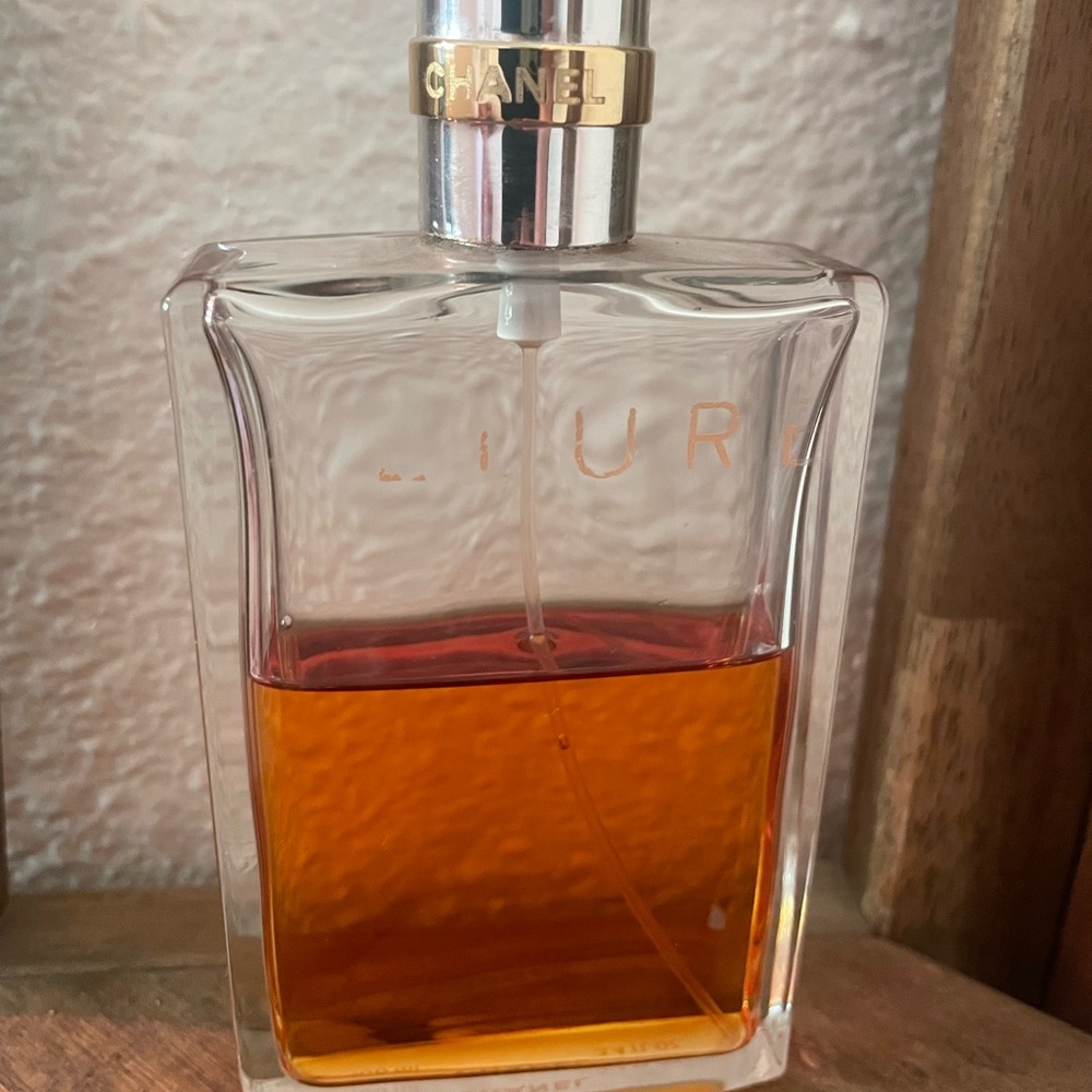 CHANEL Allure Eau de Toilette, Perfume